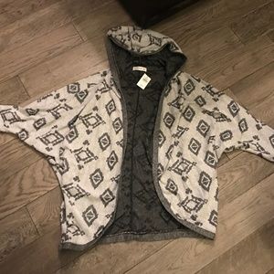 Grey Abercrombie Sweatshirt